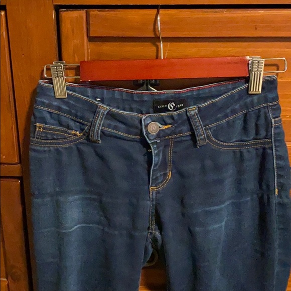 Mid Rise Skinny Jegging - Picture 3 of 5